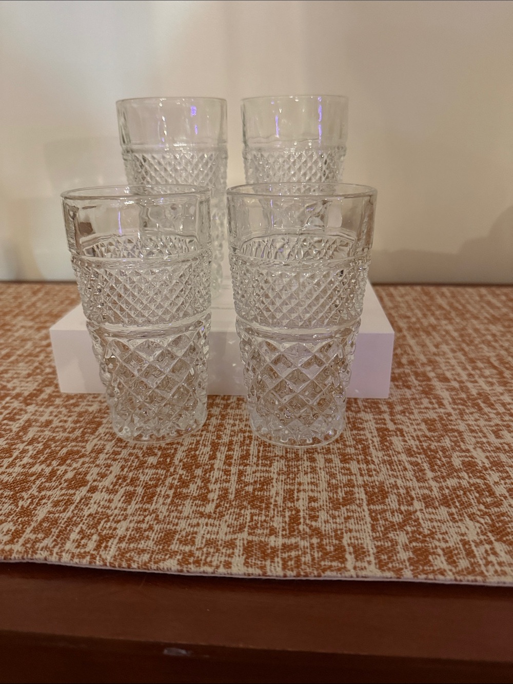 Set of 4 Vintage Anchor Hocking Wexford Glasses Diamond Pattern